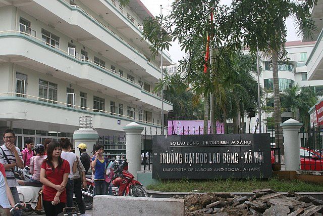 Hàng trăm sinh viên đỗ do gian lận tại ĐH Lao động xã hội